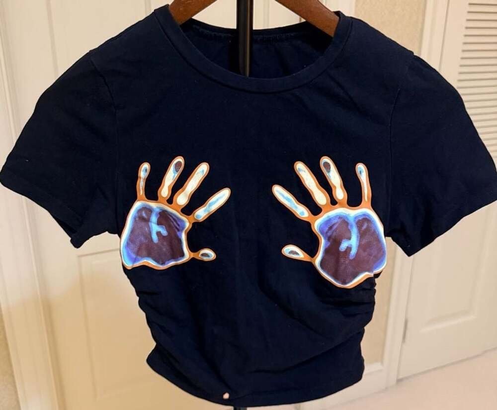Thermal Handprint Ruched Crop Tee Size S